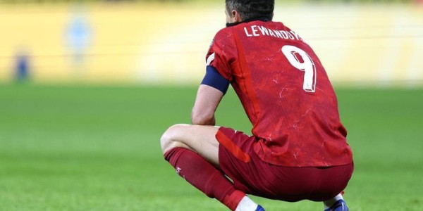 乐鱼体育中国官方网站-多年不见，别来无恙？世界杯48强全部出炉，多队多年后成功突围|土耳其队|金）队|玻利维亚足球|美加墨世界杯|瑞典足球队_新浪新闻