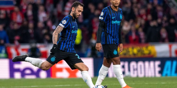 乐鱼体育中国官方网站-记者：巴雷拉肌肉疲劳未随队出征多特，邓弗里斯和恰20也无法出战